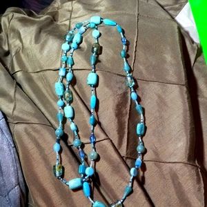 L-10 lot shades of blues stoned necklace